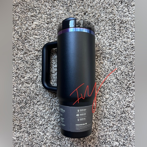 NEW Limited Edition Black Chroma 30oz Stanley cup - Picture 4 of 7